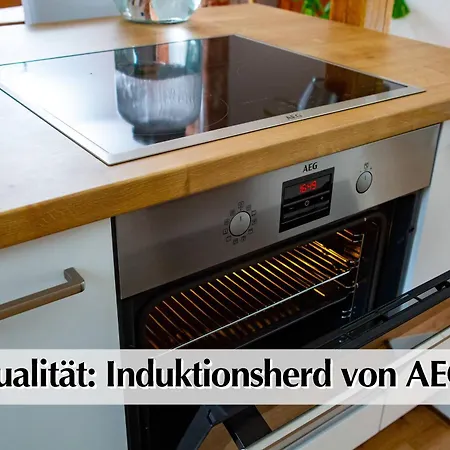 Helle Altbau Mit Kingsize Bett, Smart-tv, Nobilia Kueche - Nur Ein Kurzer Spaziergang In Altstadt Und Zum Domplatz - Kostenlose Parkplaetze In Den Umliegenden Strassen - Ausgewaehlte Tipps Fuer Inklusive Appartement *