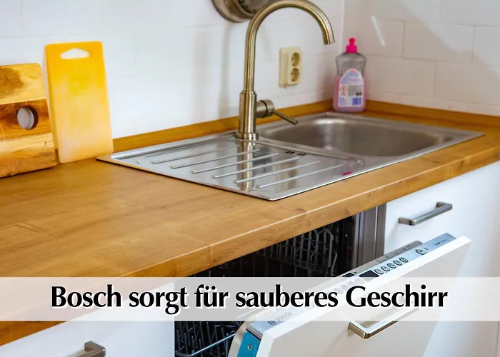 Daire Helle Altbau Mit Kingsize Bett, Smart-tv, Nobilia Kueche - Nur Ein Kurzer Spaziergang In Altstadt Und Zum Domplatz - Kostenlose Parkplaetze In Den Umliegenden Strassen - Ausgewaehlte Tipps Fuer Inklusive