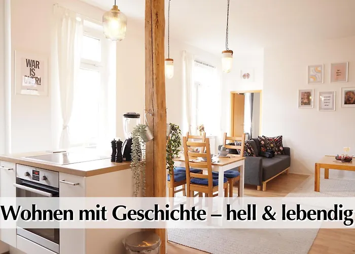 Apartment Helle Altbau Mit Kingsize Bett, Smart-tv, Nobilia Kueche - Nur Ein Kurzer Spaziergang In Altstadt Und Zum Domplatz - Kostenlose Parkplaetze In Den Umliegenden Strassen - Ausgewaehlte Tipps Fuer Inklusive Erfurt